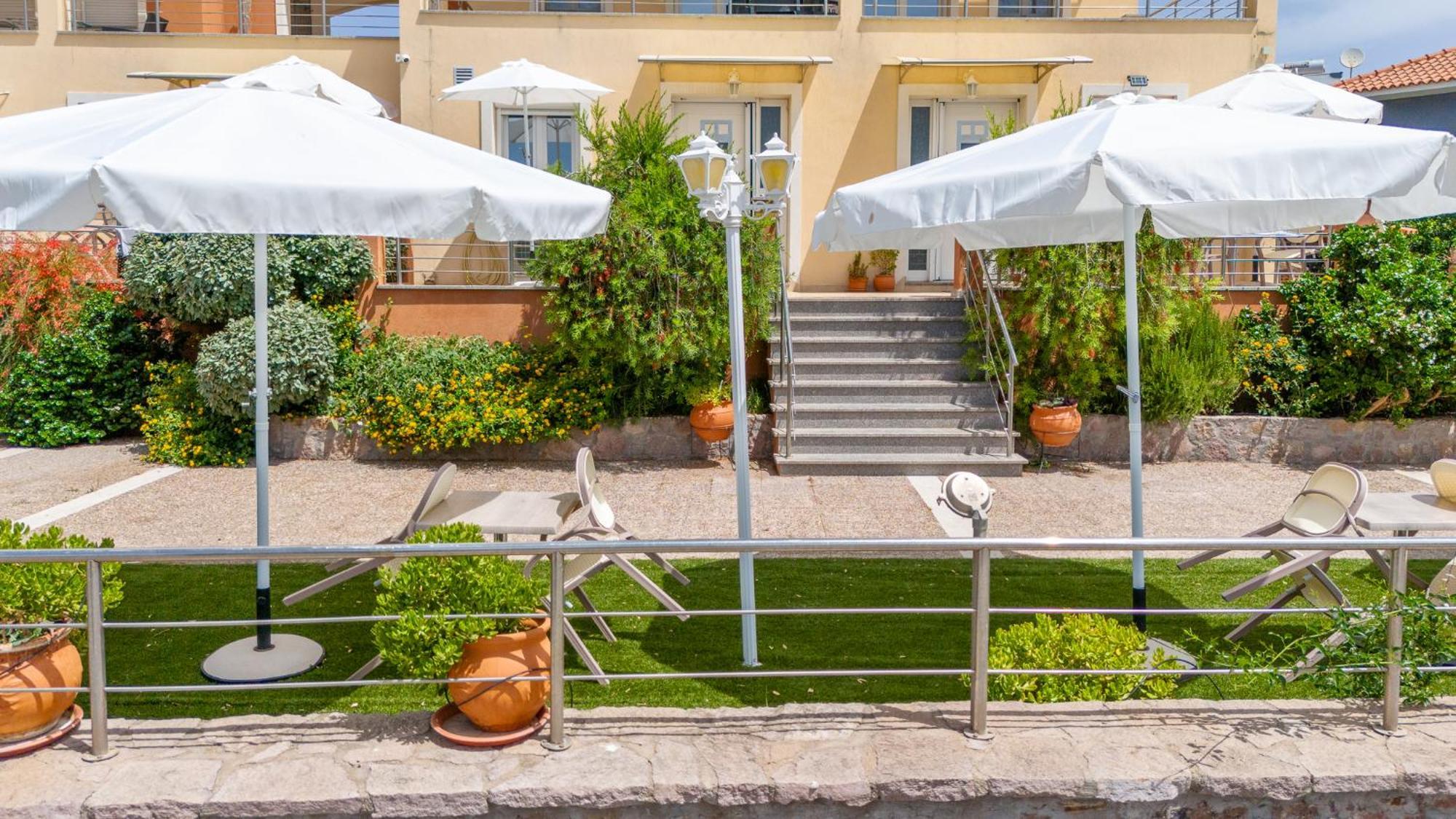 Palaiologou Panorama Apartments Mantamádos Eksteriør bilde
